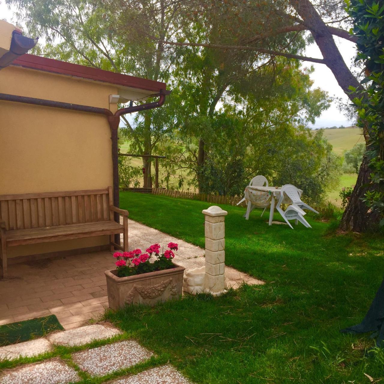 B&B Monte Di Bu Bagno Roselle Eksteriør billede